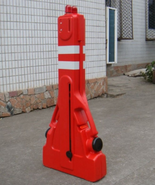 Переносной раздвижной пластиковый барьер "красная гитара" 2,2м — изображение 3