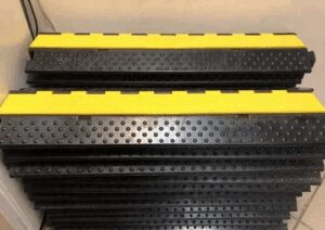 Кабель-канал резиновый 1канал