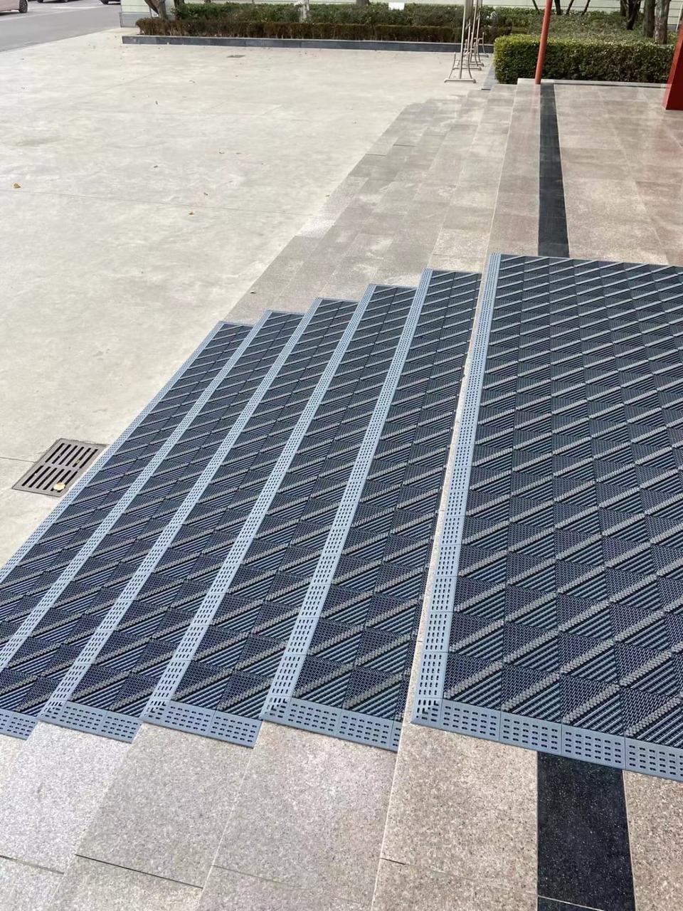 Грязезащитное модульное покрытие. Алматы