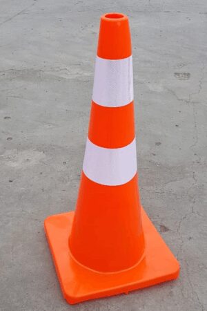Конус дорожный 700мм
