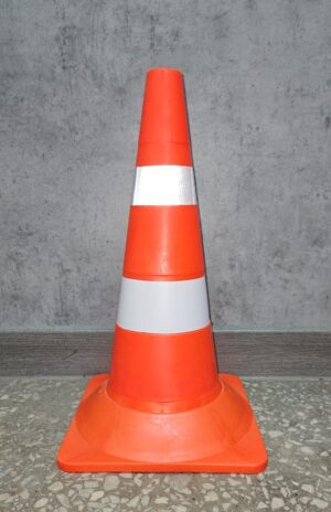 Конус дорожный с утяжелением 500мм