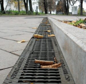 506 Решетка водоприемная РВ -10.13,6.50 щелевая чугунная ВЧ, кл.С